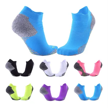 1 чифт спортни чорапи за фитнес глезените, Мъжки и женски на Окото Дишащи бързо съхнещи чорапи за бягане колоездене, пътуване на открито, Закрепени с ниска шнорхел